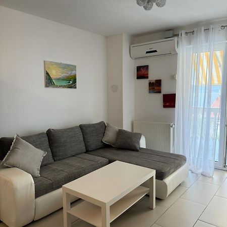 Appartamento Haus Ella Novi Vinodolski Esterno foto